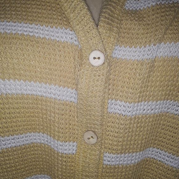 White and Yellow Size Medium Top Airy Blouse W/ Knot Textured Midsleeved Shirt - Picture 2 of 5